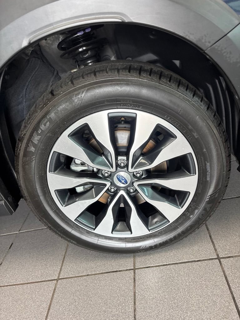 Used 2024 Subaru Outback Limited AWD/4WD image 11