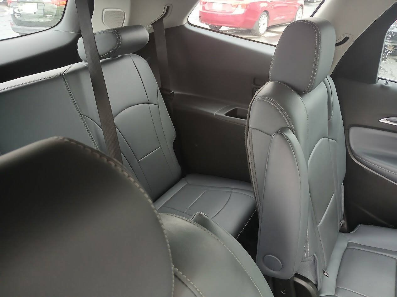 Used 2020 Buick Enclave Premium w/ Surround and Sites Package AWD/4WD image 11