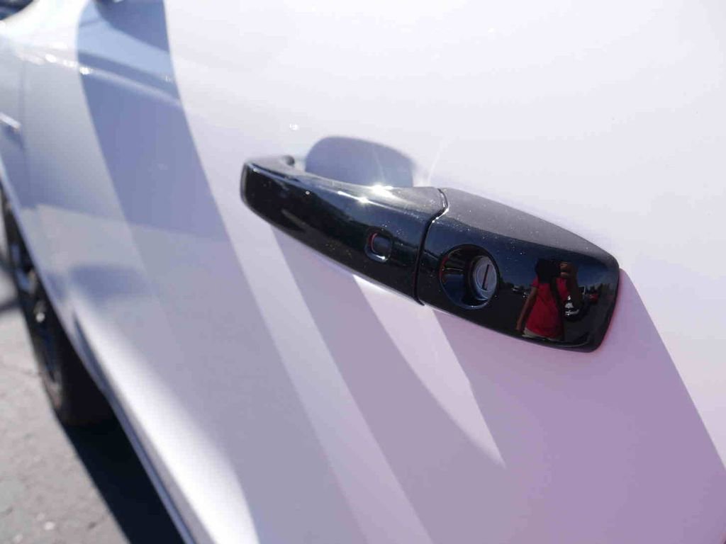 Certified 2024 Dodge Durango R/T image 12