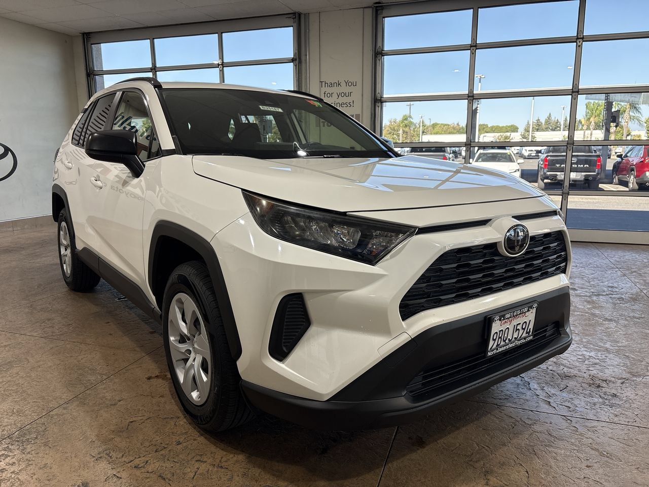 Certified 2019 Toyota RAV4 LE AWD/4WD image 4