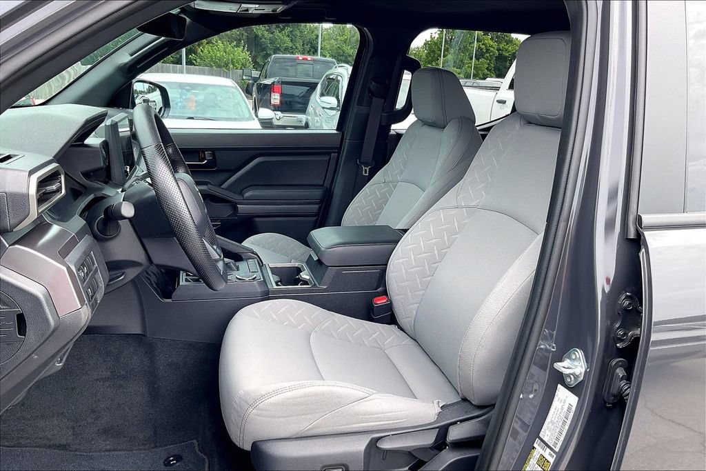 Used 2025 Toyota Tacoma SR5 RWD image 30