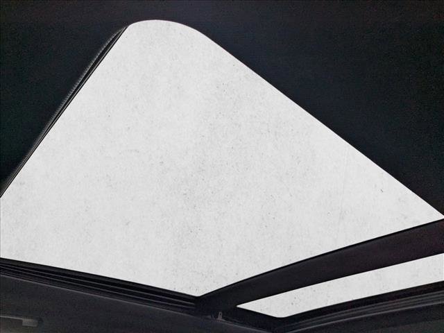 Used 2018 BMW X5 xDrive40e w/ Driving Assistance Package image 18