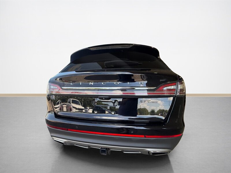 Used 2020 Lincoln Nautilus Reserve w/ Equipment Group 202A AWD/4WD image 5