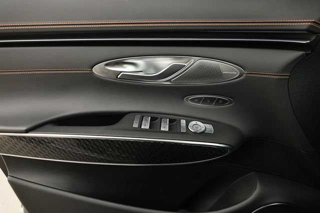 New 2026 Genesis GV70 3.5T Sport Prestige AWD/4WD image 18