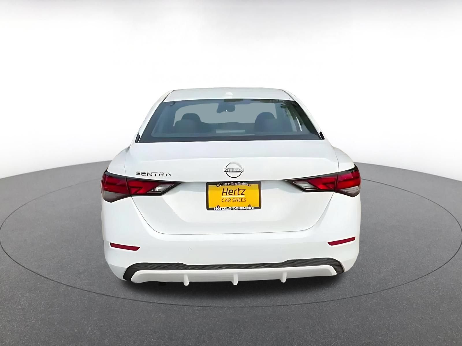 Used 2025 Nissan Sentra SV FWD image 12