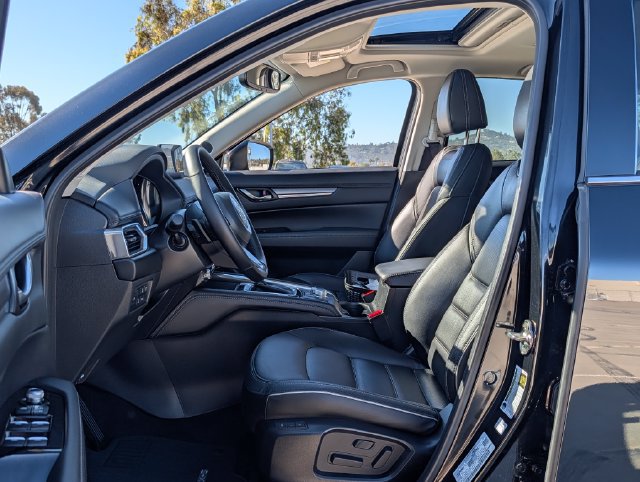 Used 2025 MAZDA CX-5 AWD 2.5 S w/ Premium Plus Pkg image 14