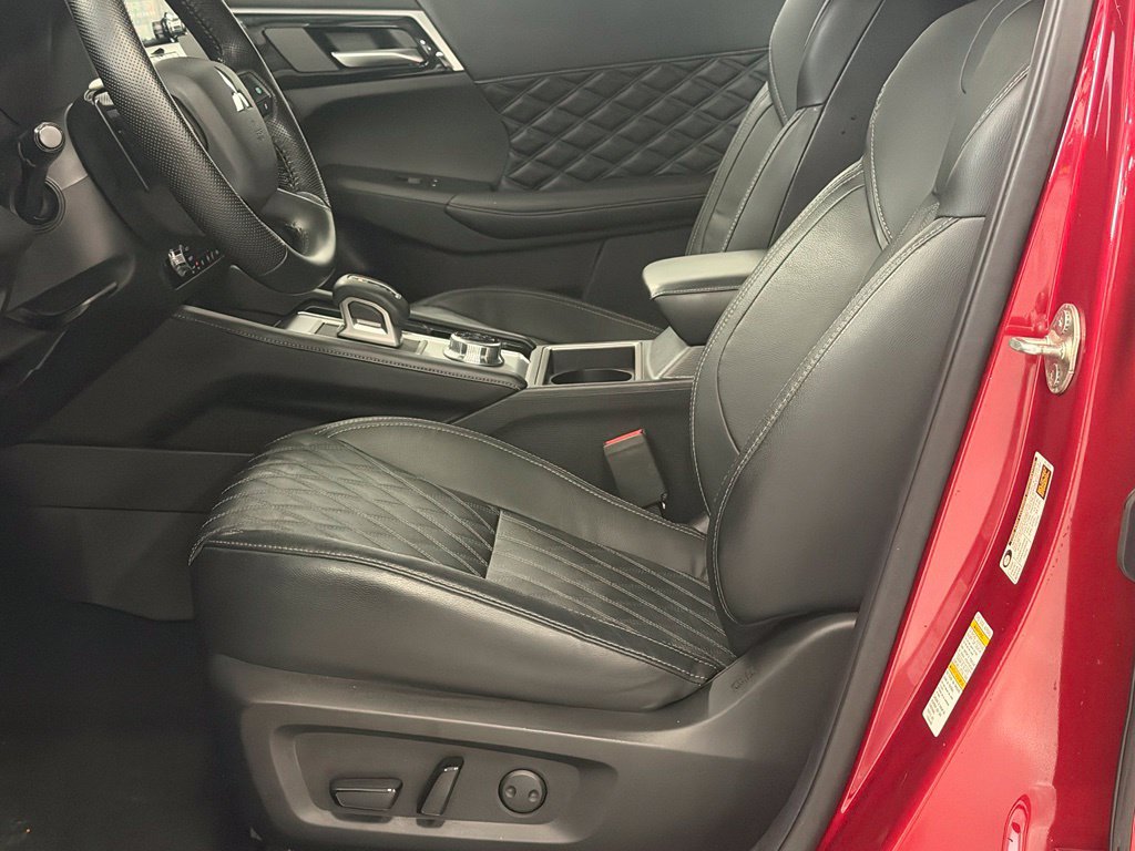 Used 2022 Mitsubishi Outlander SEL AWD/4WD image 12