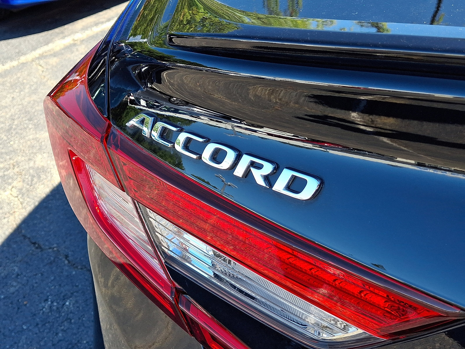Used 2022 Honda Accord Sport image 31
