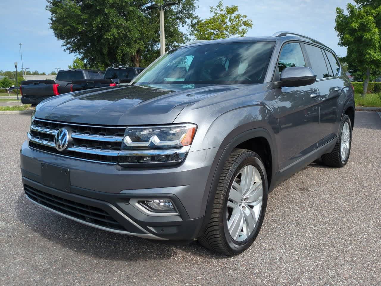 Used 2019 Volkswagen Atlas SEL AWD/4WD image 2