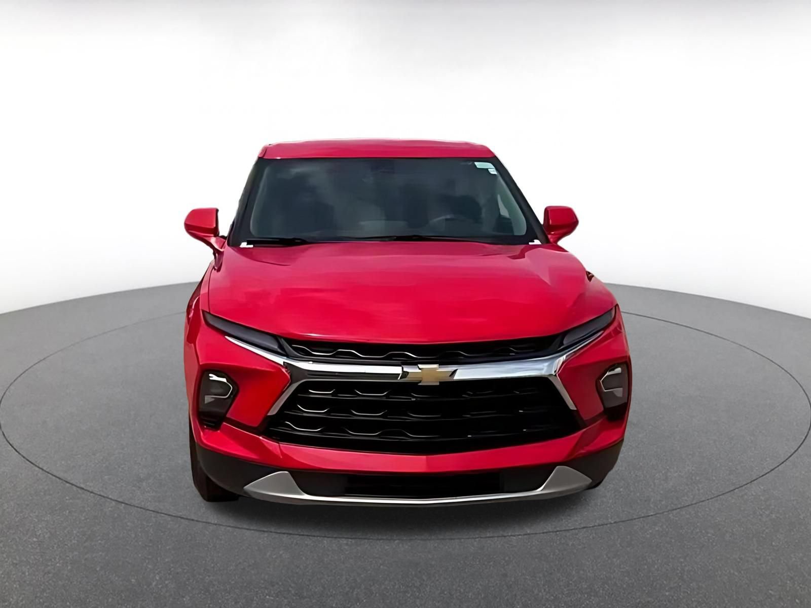 Used 2025 Chevrolet Blazer LT FWD image 4