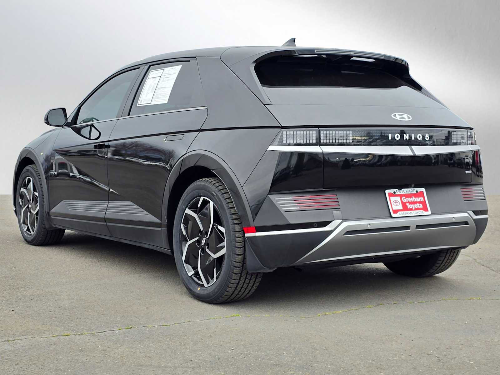 Used 2023 Hyundai Ioniq 5 SEL image 6