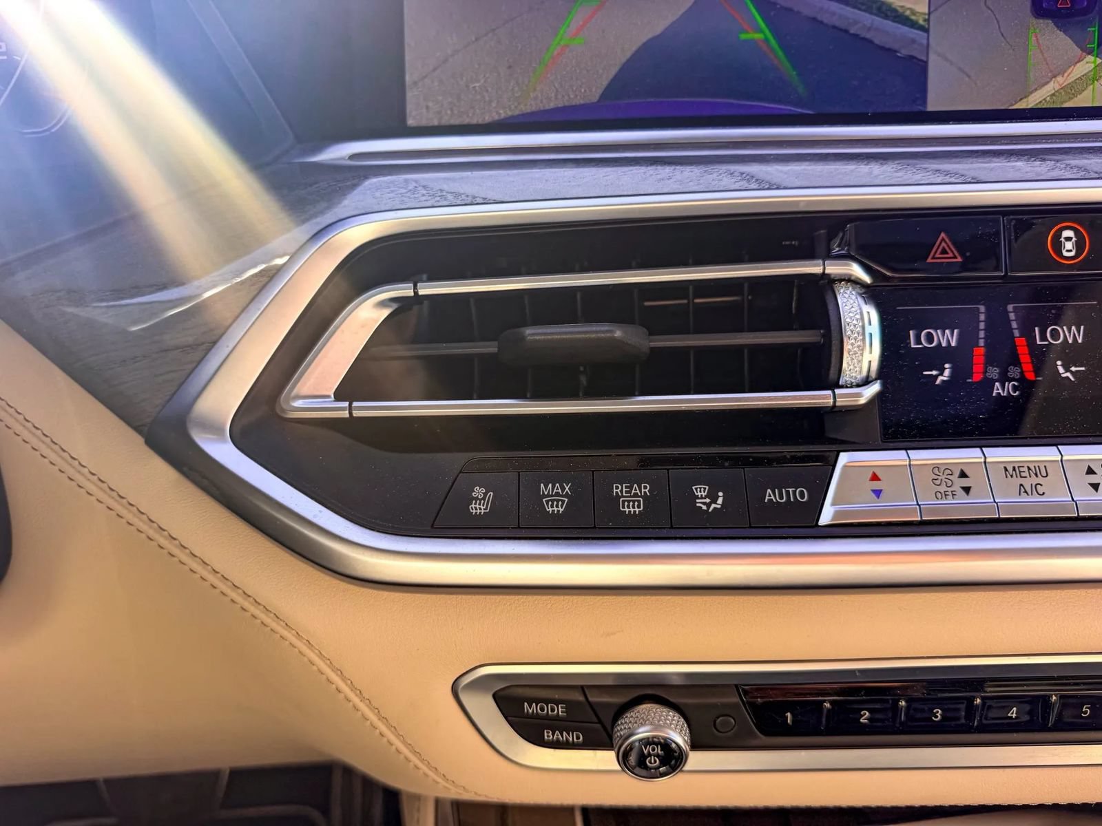 Used 2020 BMW X5 M50i w/ Executive Package AWD/4WD image 44