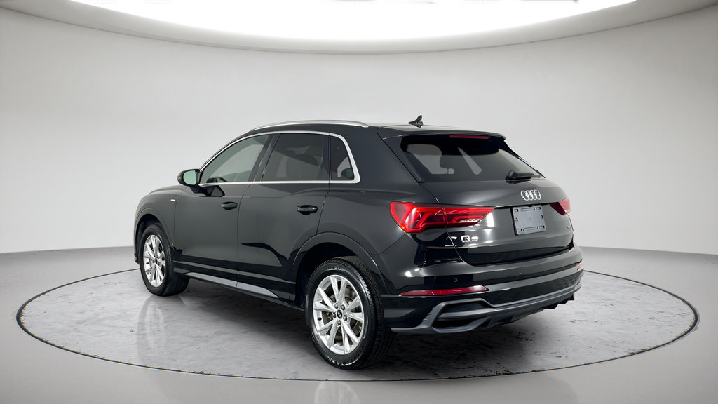 Used 2023 Audi Q3 2.0T Premium AWD/4WD image 5