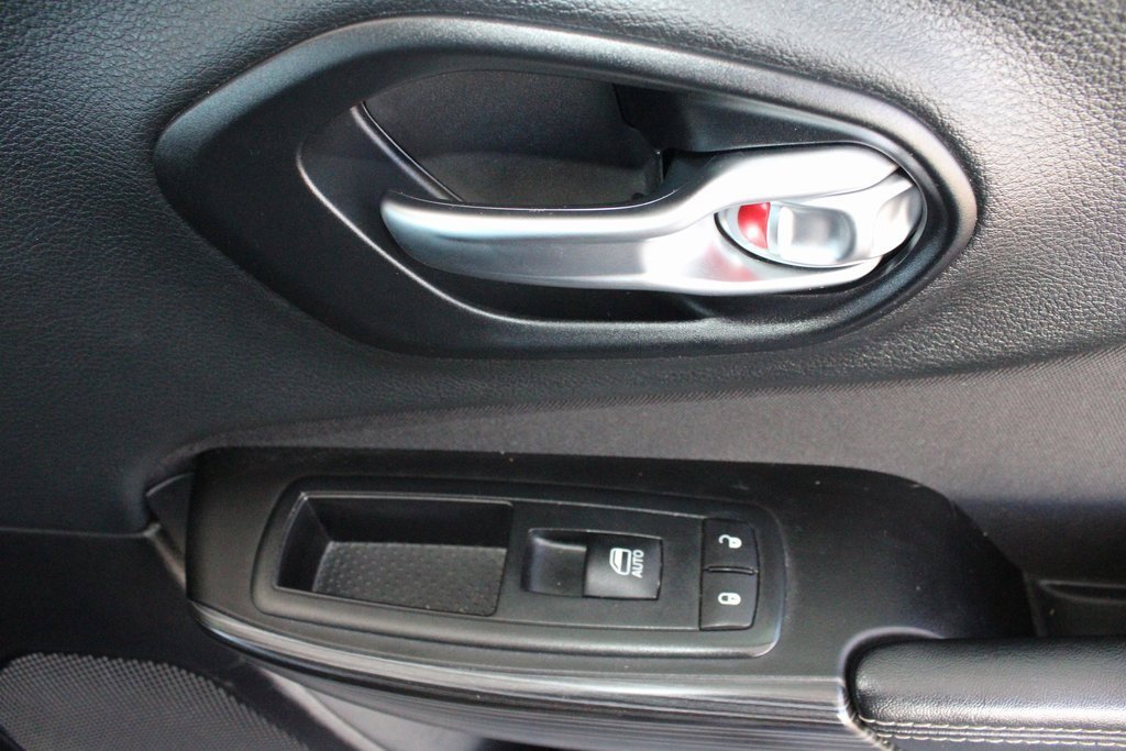 Used 2014 Jeep Cherokee Latitude image 42