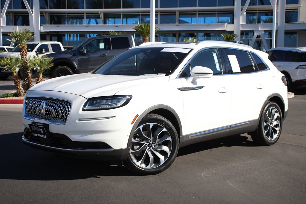 Certified 2023 Lincoln Nautilus Reserve FWD image 1
