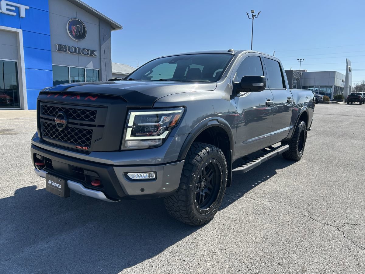 Used 2021 Nissan Titan PRO-4X w/ Pro-4x Convenience Package image 1