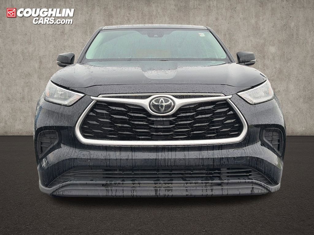 Used 2020 Toyota Highlander L FWD image 9