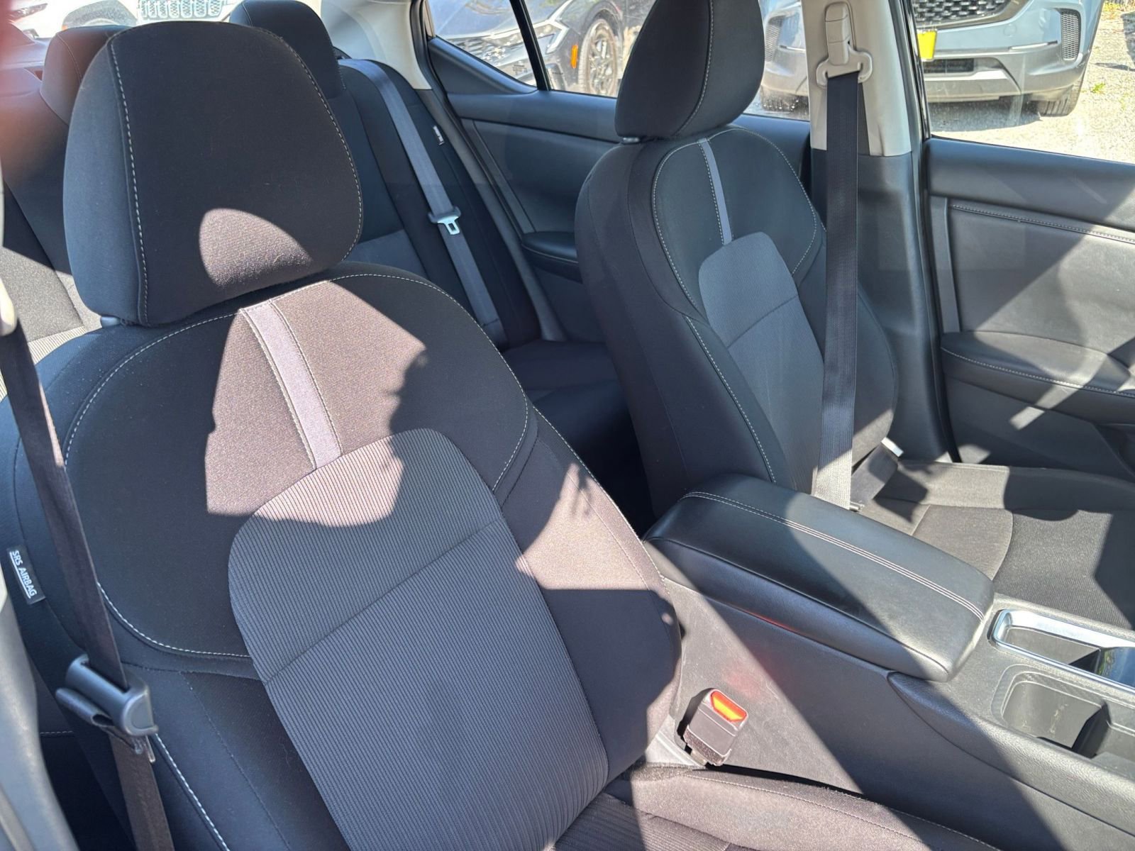Used 2024 Nissan Sentra SV FWD image 31