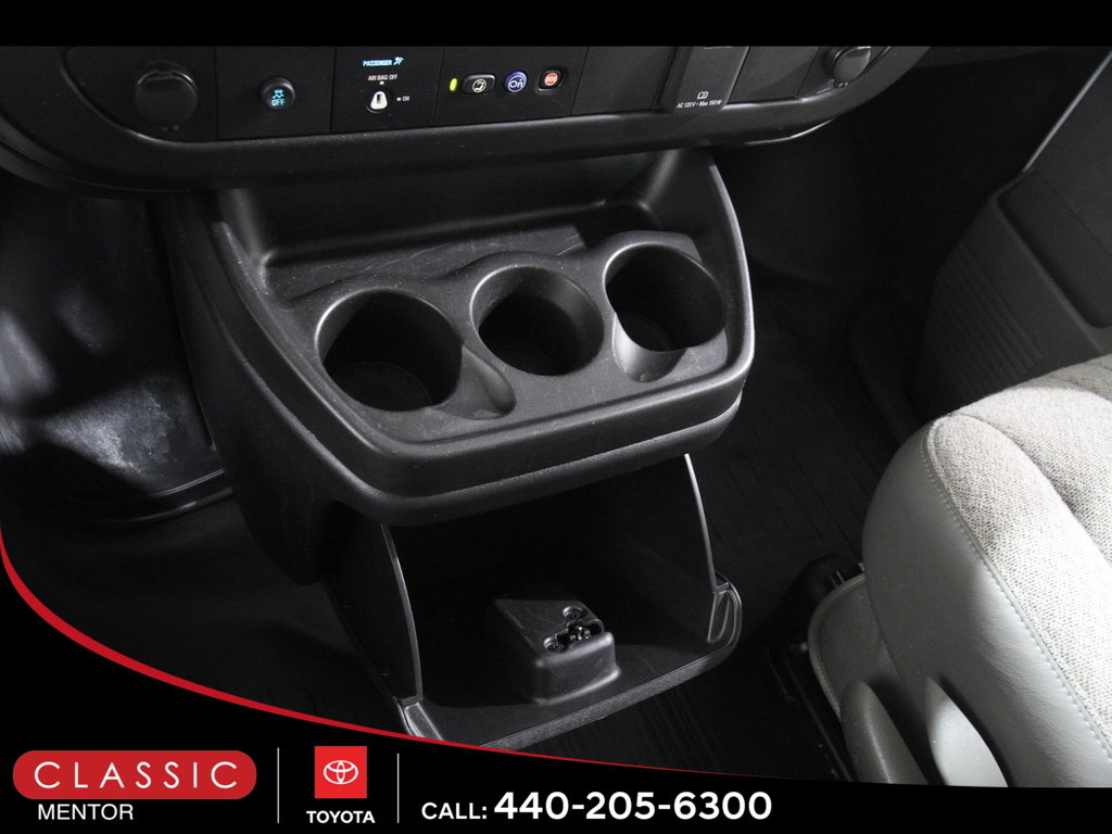 Used 2024 Chevrolet Express 2500 w/ Driver Convenience Package image 11