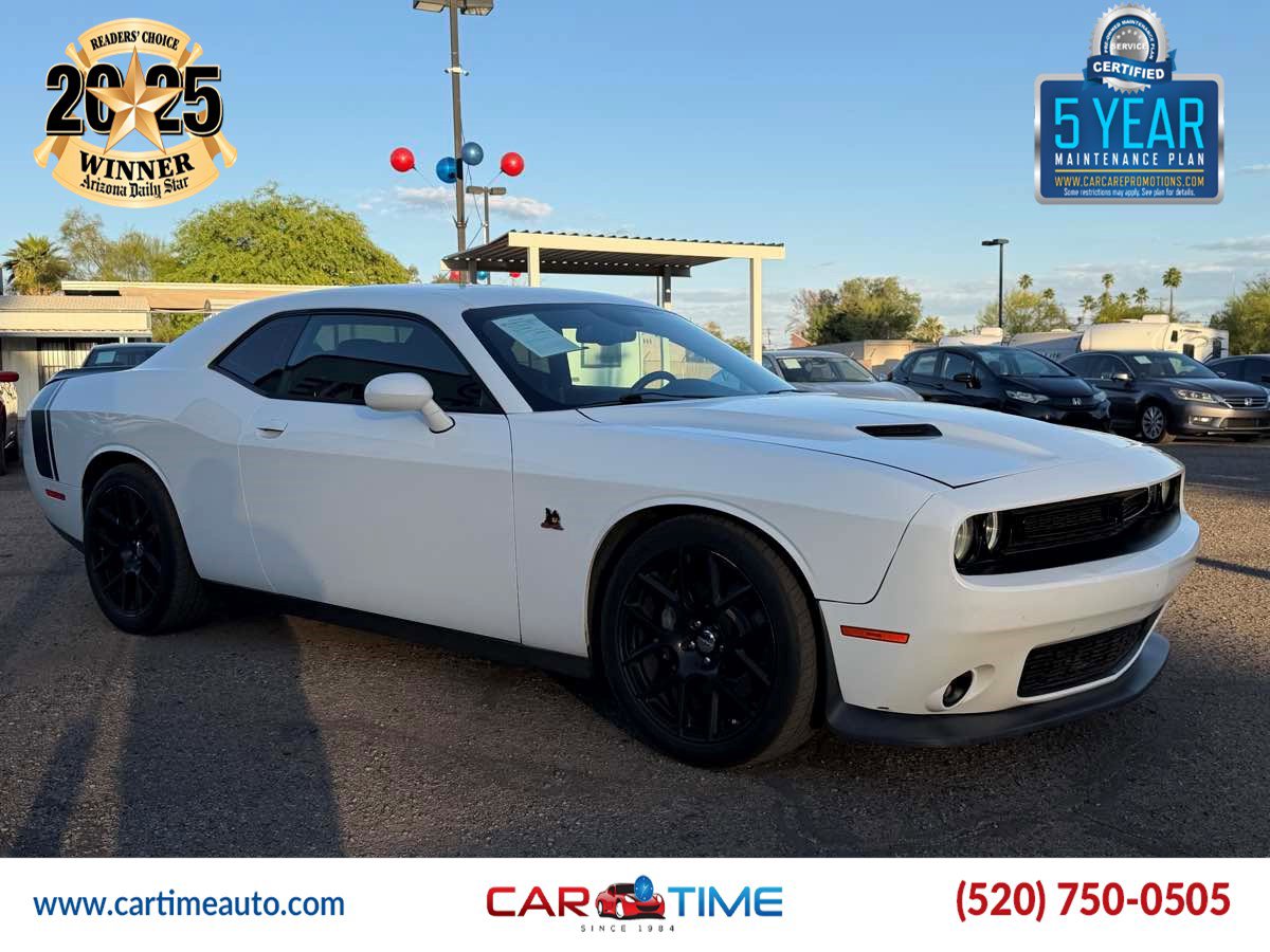 Used 2015 Dodge Challenger R/T Scat Pack w/ Scat Pack Appearance Package RWD image 3