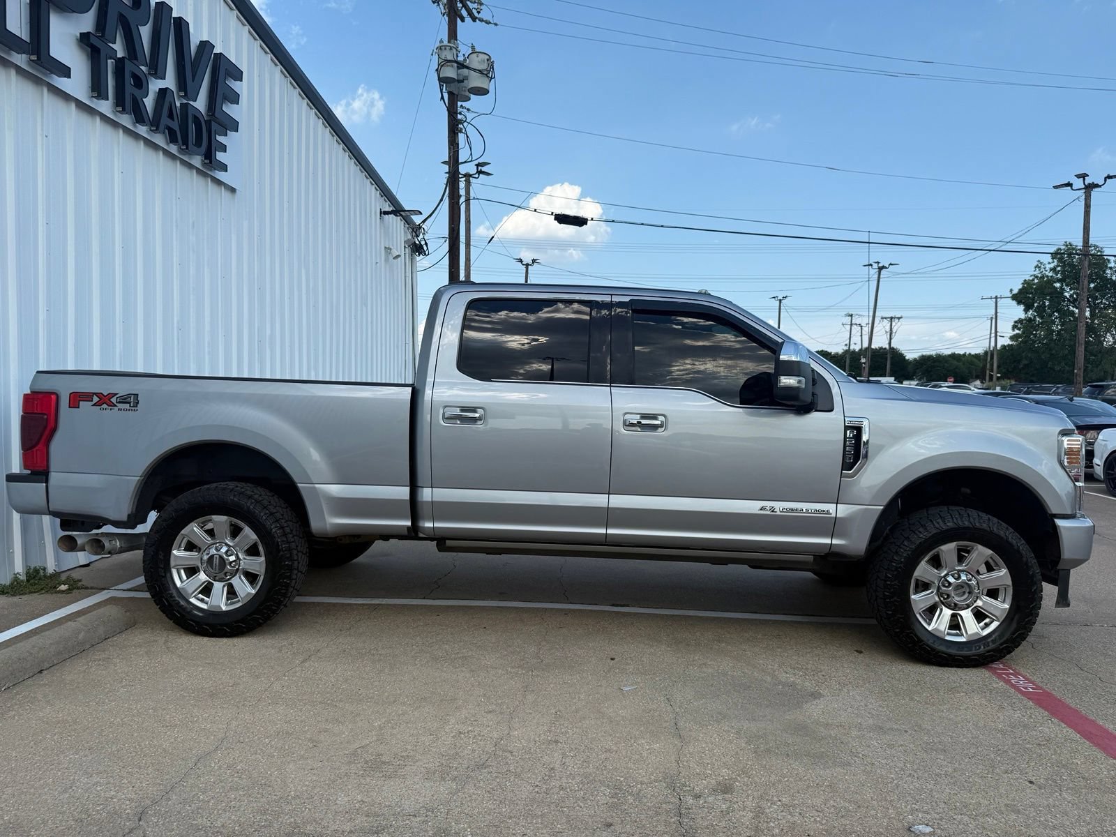 Used 2020 Ford F250 Platinum w/ FX4 Off-Road Package AWD/4WD image 8