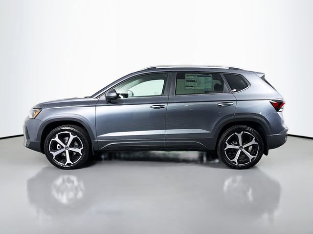 New 2026 Volkswagen Taos SEL image 4