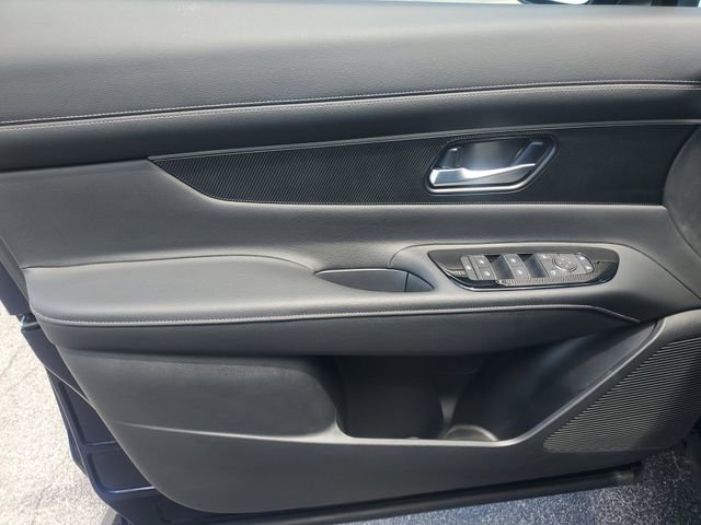 Certified 2025 Nissan Murano SV image 12