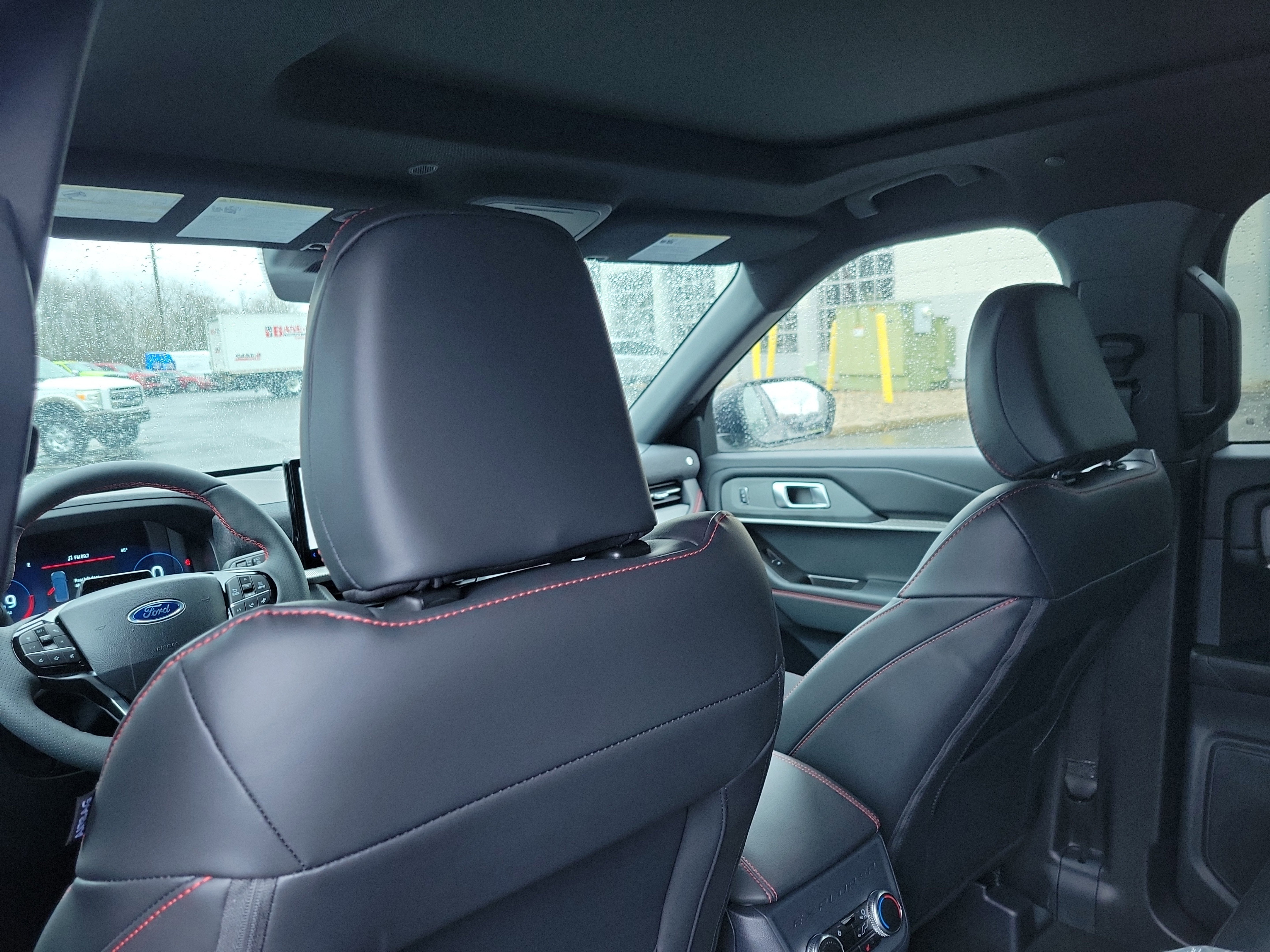 New 2025 Ford Explorer ST-Line w/ Premium Package image 8