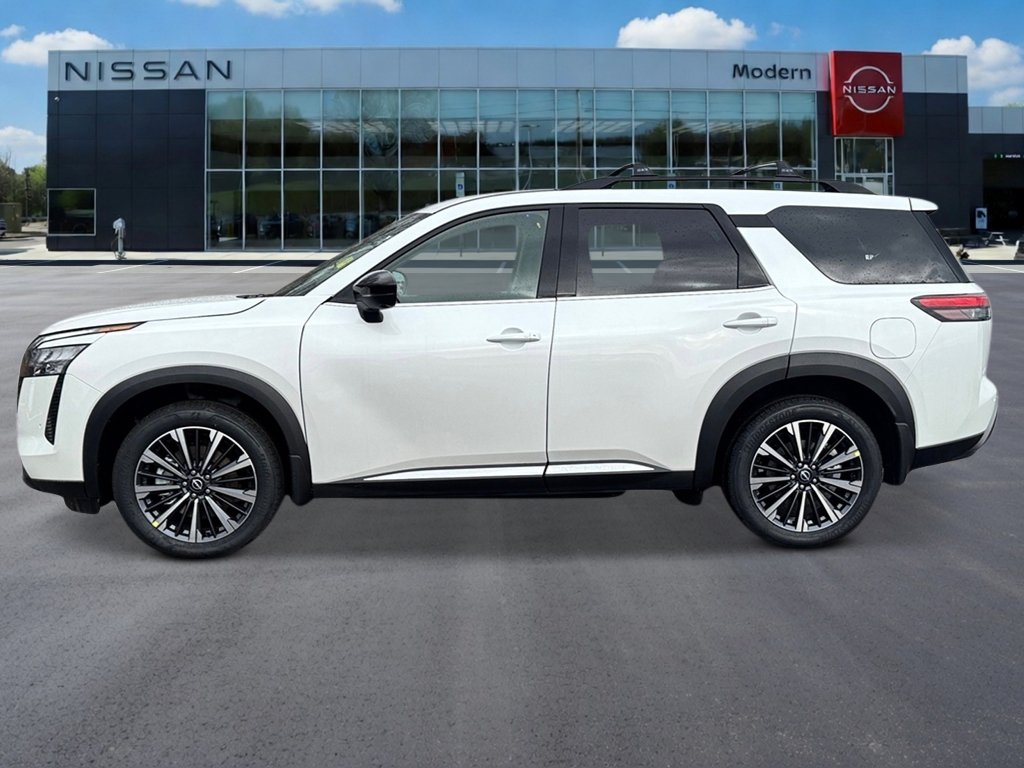 New 2026 Nissan Pathfinder Platinum AWD/4WD image 2
