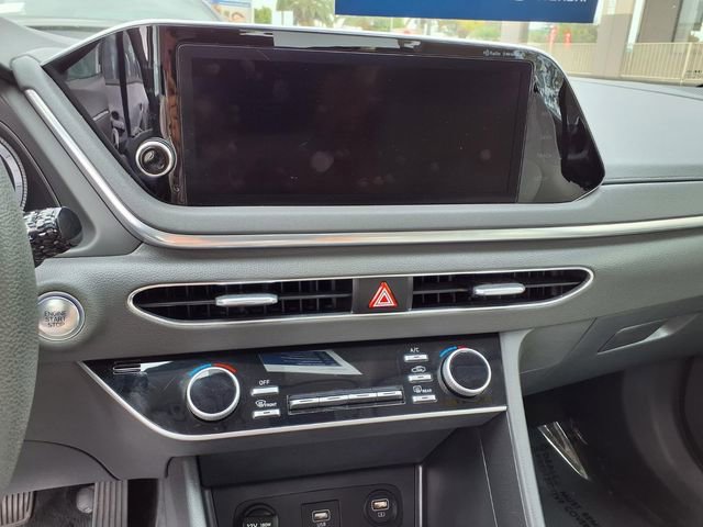 Certified 2023 Hyundai Sonata SEL w/ Cargo Package FWD image 17