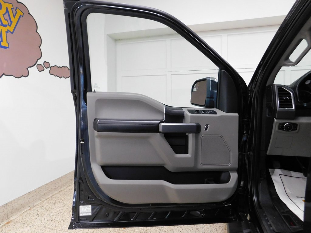 Used 2015 Ford F150 XLT w/ Trailer Tow Package image 32