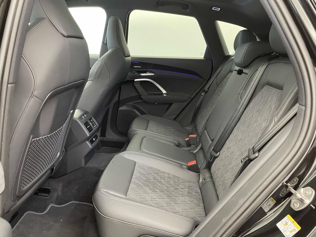 New 2026 Audi SQ5 Premium Plus AWD/4WD image 18