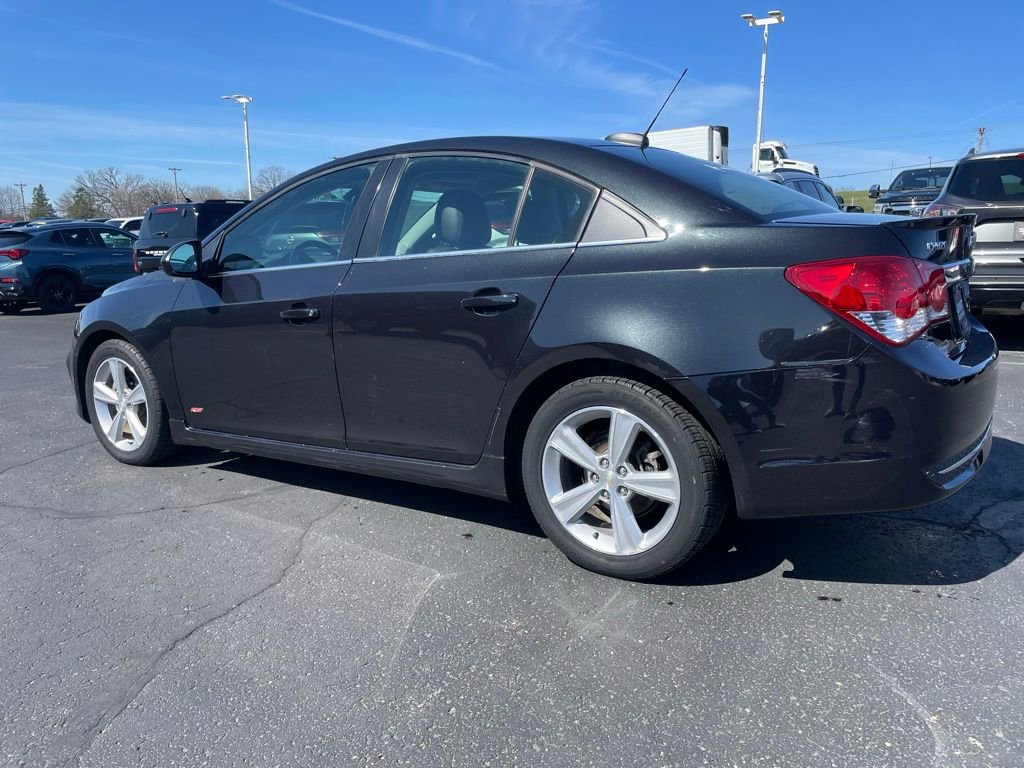 Used 2015 Chevrolet Cruze LT w/ Sun, Sound and Sport Package image 5