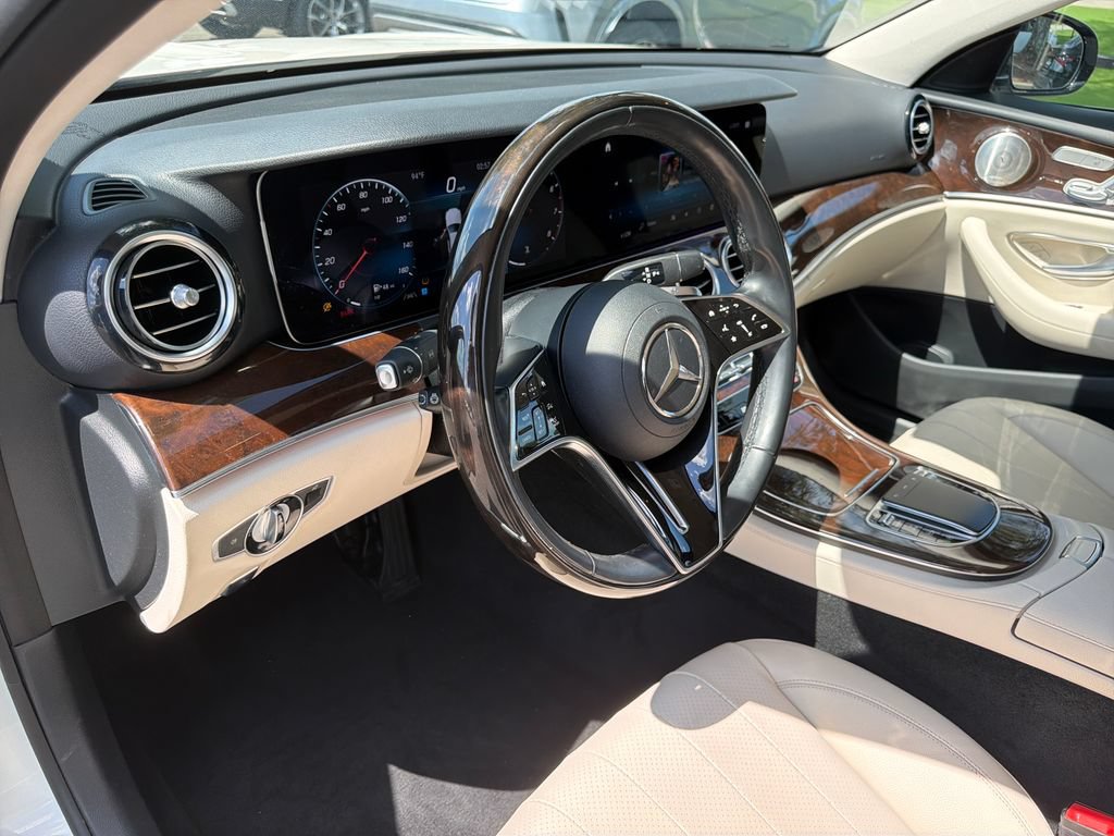 Used 2023 Mercedes-Benz E 350 Sedan image 18