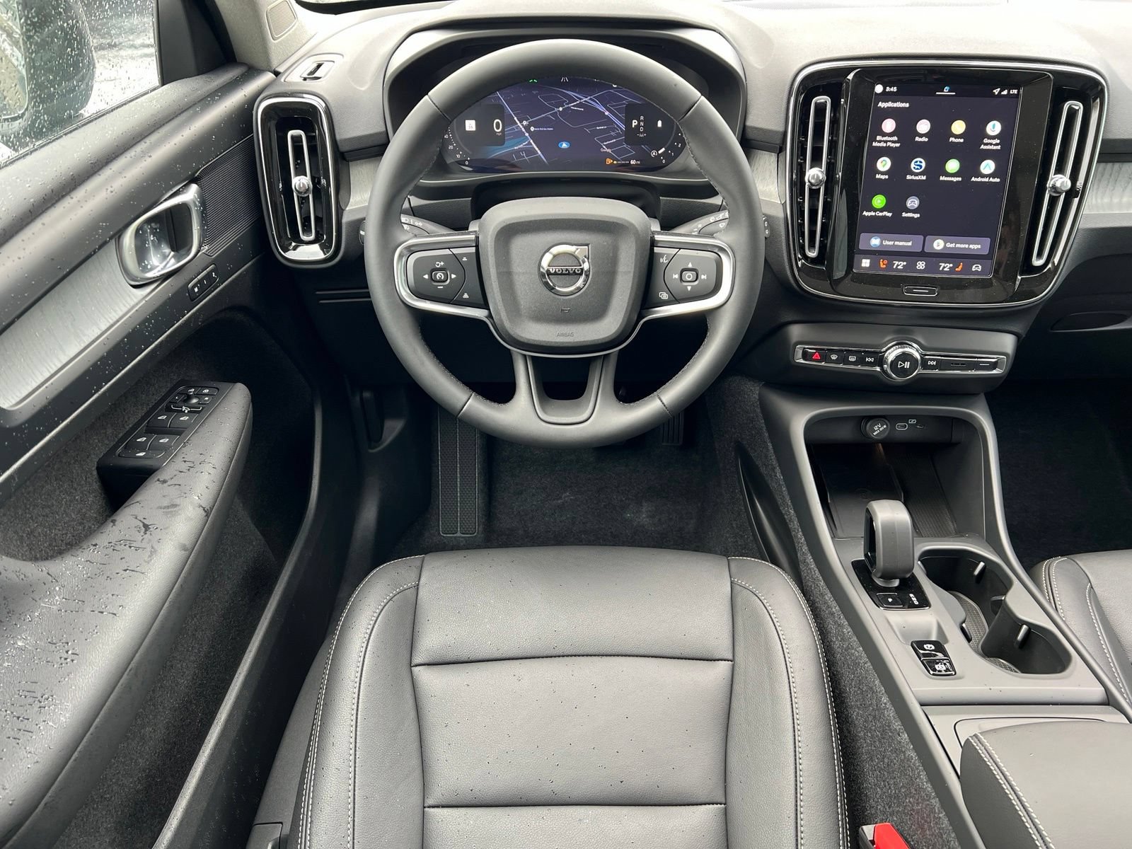 New 2026 Volvo XC40 B5 Plus w/ Protection Package Premier AWD/4WD image 26