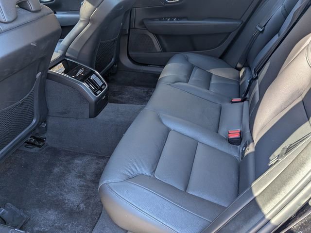 Certified 2023 Volvo S90 B6 Plus image 25