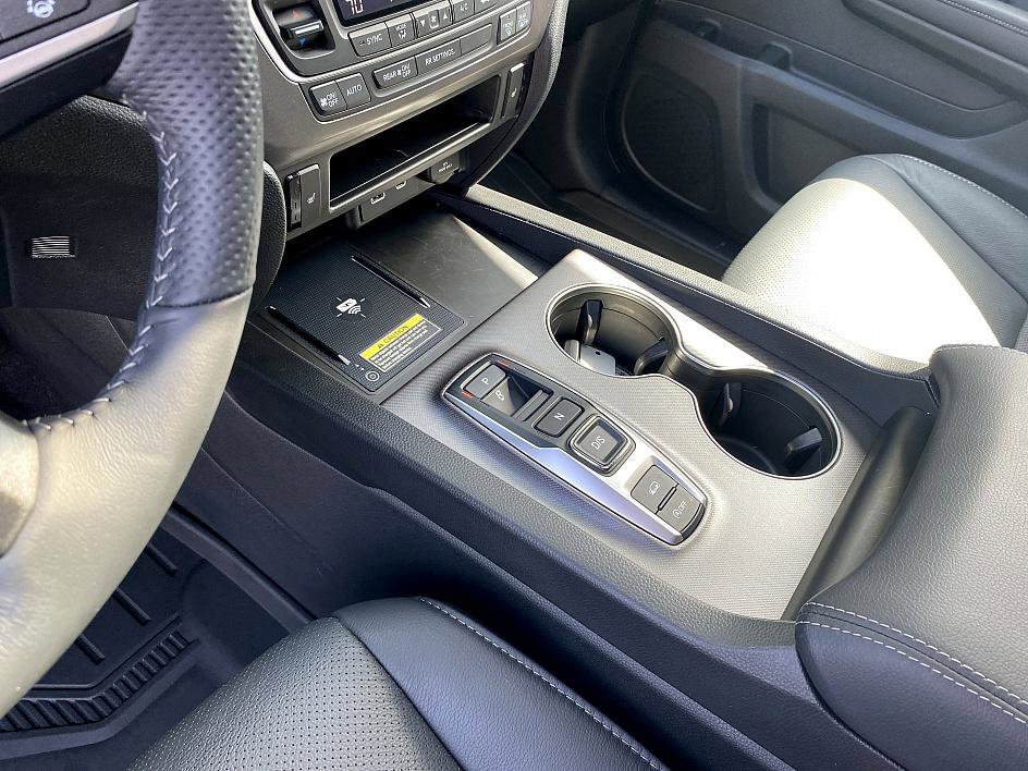 Used 2025 Honda Passport EX-L image 18