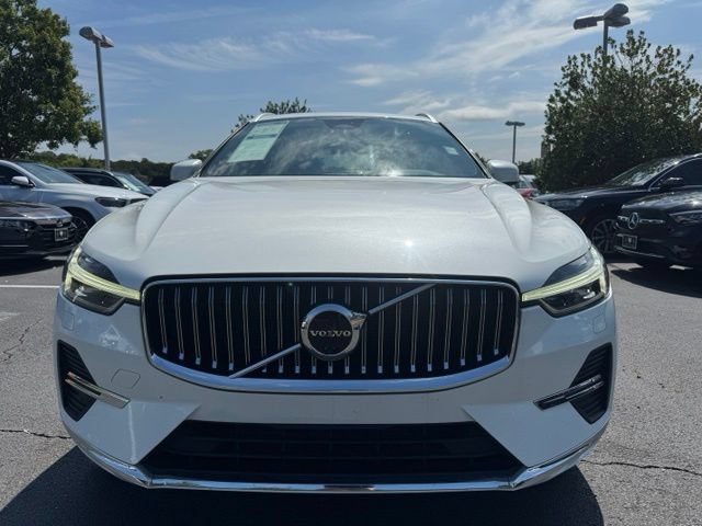 Used 2023 Volvo XC60 B6 Ultimate w/ Protection Package Premier AWD/4WD image 2