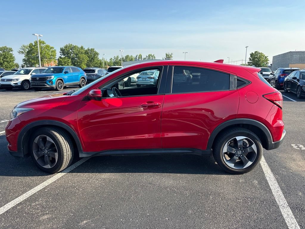 Used 2018 Honda HR-V EX image 8