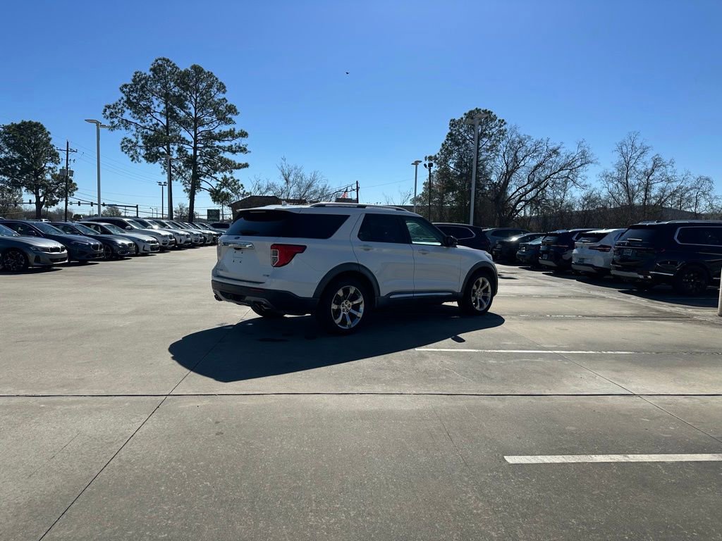 Used 2020 Ford Explorer Platinum w/ Premium Technology Package image 5