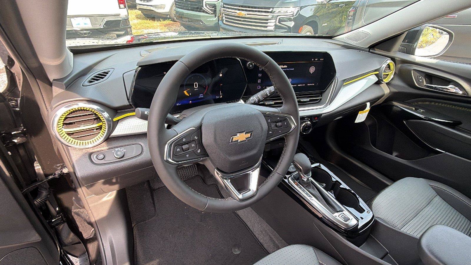 New 2026 Chevrolet Trax LT w/ Driver Confidence Package FWD image 19