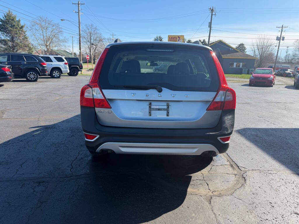 Used 2008 Volvo XC70 3.2 image 9