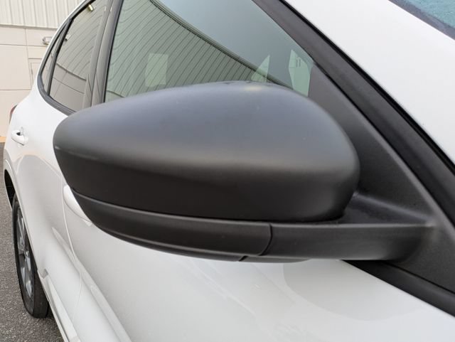 Used 2023 Ford Escape ST-Line AWD/4WD image 12