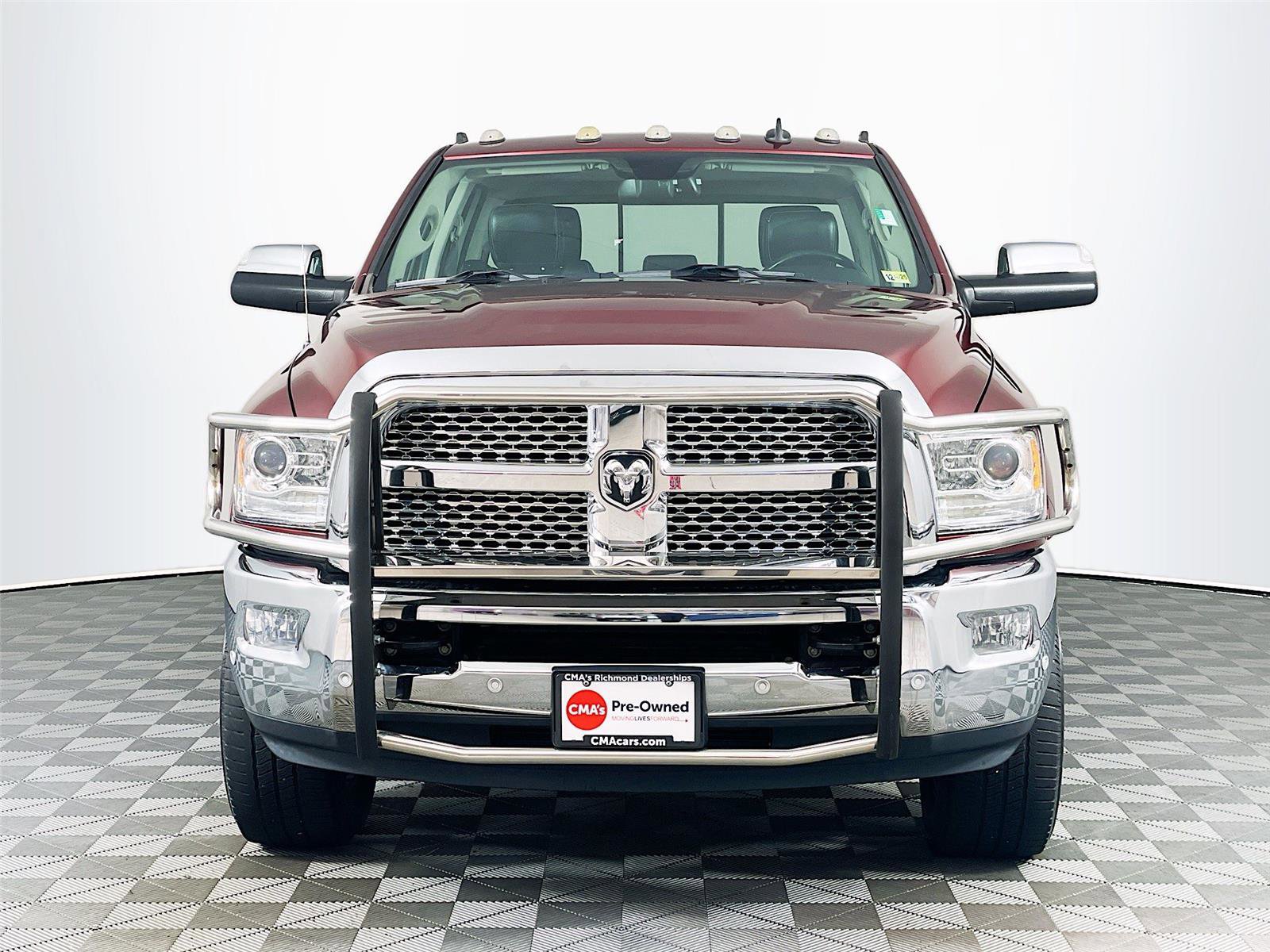 Used 2018 RAM 2500 Laramie w/ Convenience Group image 2