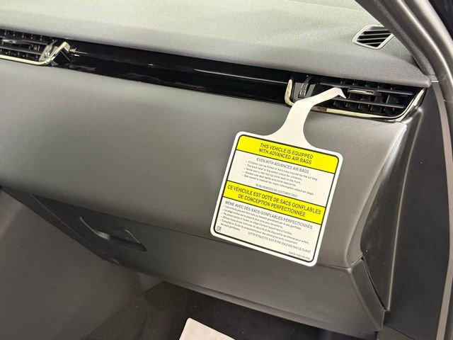 Certified 2026 Land Rover Range Rover Evoque S image 30