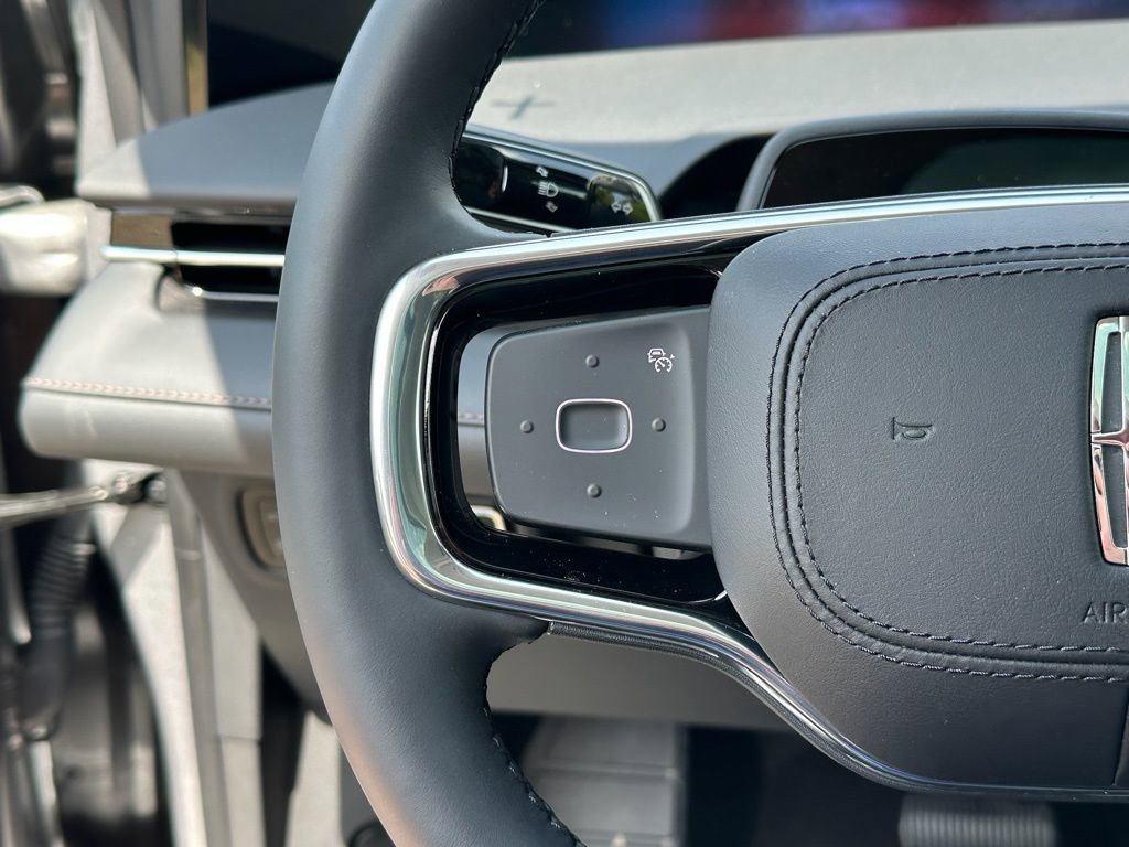 New 2026 Lincoln Nautilus Reserve AWD/4WD image 9