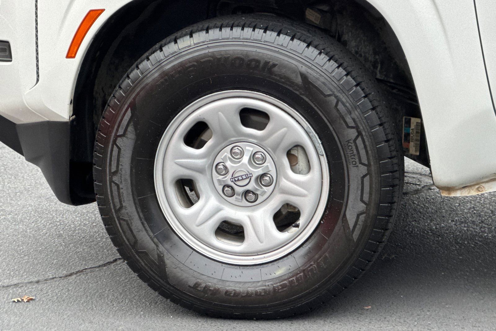 Used 2022 Nissan Frontier S image 29