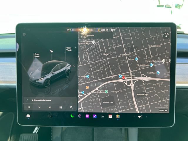 Used 2025 Tesla Model Y Long Range AWD/4WD image 23