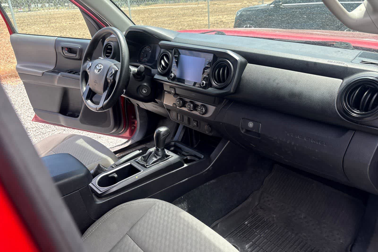 Used 2020 Toyota Tacoma SR w/ SR Convenience Package RWD image 17