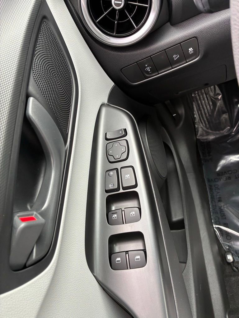 Used 2023 Hyundai Kona SEL w/ Cargo Package image 25